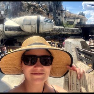 Meet your Posher, Valerie